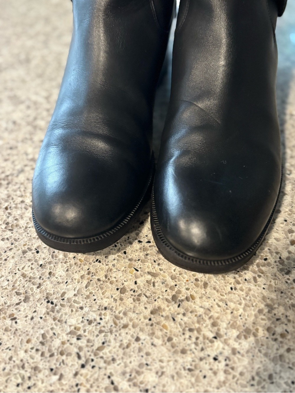 Ferragamo Black Rodi Riding boots - Picture 3 of 11